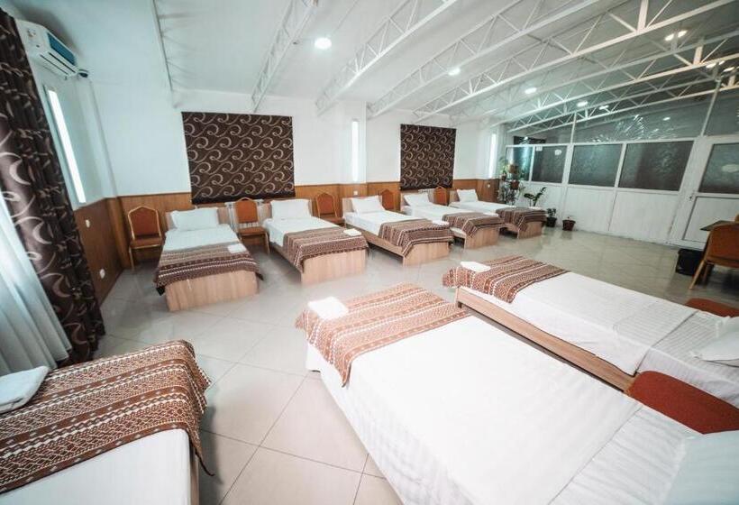 تختخواب در اتاق مشترک, Sunrise Guest House