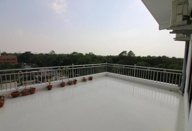 اتاق لوکس, Suramma