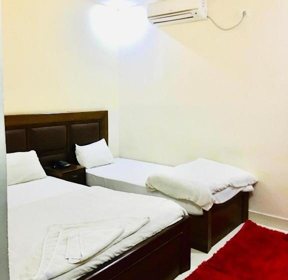 اتاق لوکس, Suramma