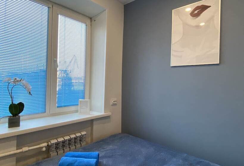 اتاق استاندارد با چشم‌انداز دریا, Hostel Abordage