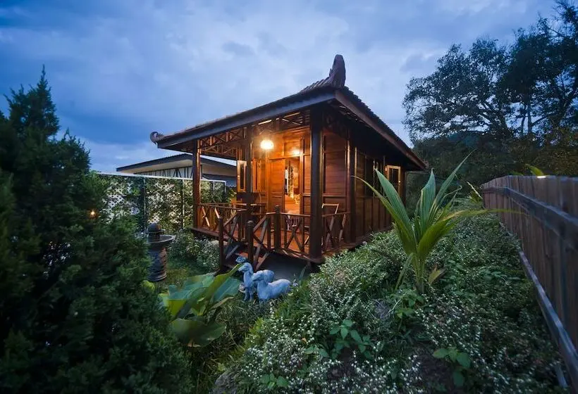 Basic Neljän Hengen Huone, Bilut Hills @ Bentong