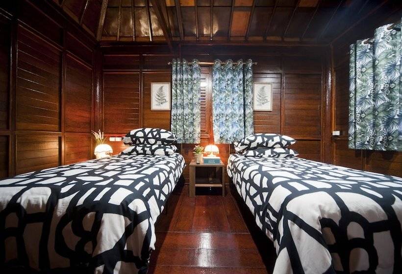 חדר בסיסי לארבעה, Bilut Hills @ Bentong