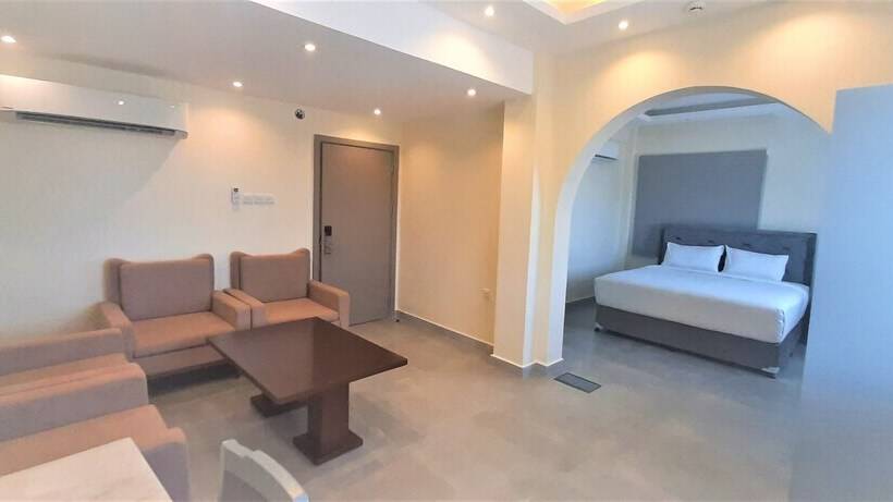 Deluxe Suite Sea View, Naseem