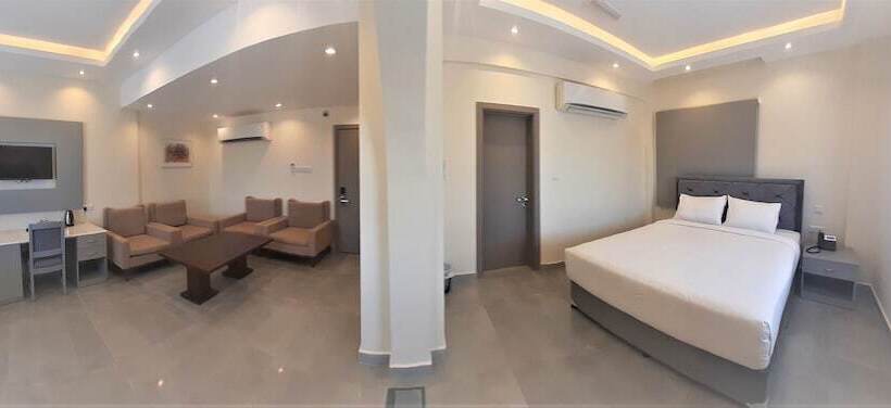 Deluxe Suite Sea View, Naseem