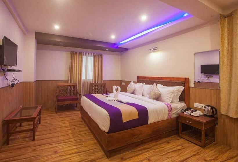 اتاق لوکس, New Mandala Golden Spa Resort