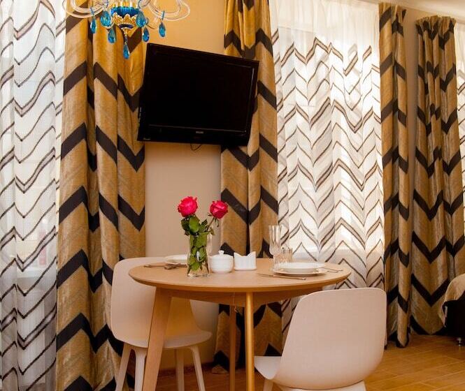 شقة غرفة واحدة, Modern History Apartments