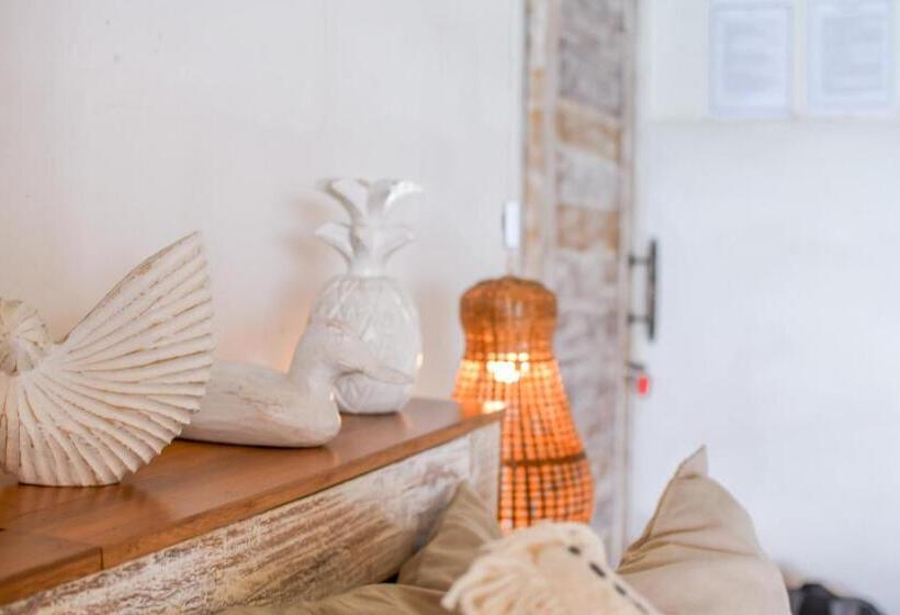 Quarto Estandar, Le Cliff Bali