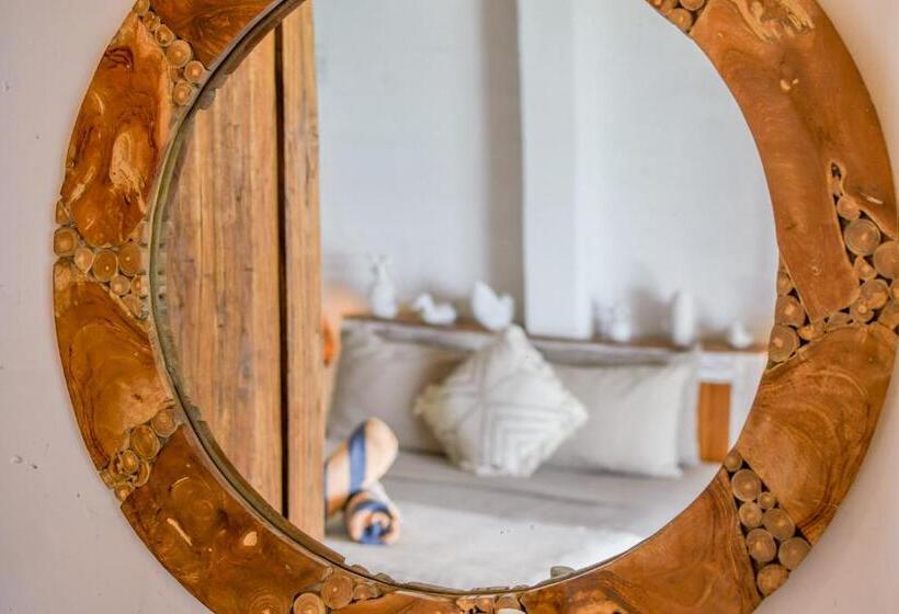 Quarto Estandar, Le Cliff Bali