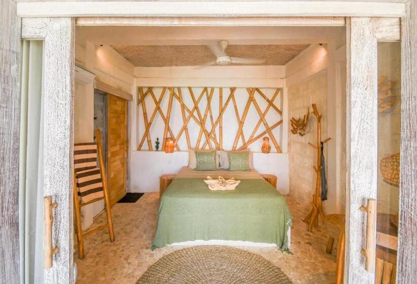 Quarto Estandar com Sacada, Le Cliff Bali