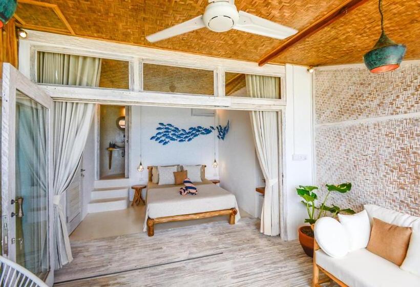 Quarto Deluxe com Sacada, Le Cliff Bali
