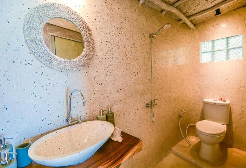 Quarto Deluxe com Sacada, Le Cliff Bali