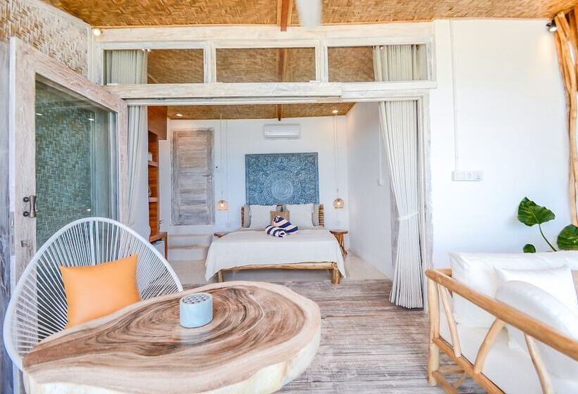 Quarto Deluxe com Sacada, Le Cliff Bali
