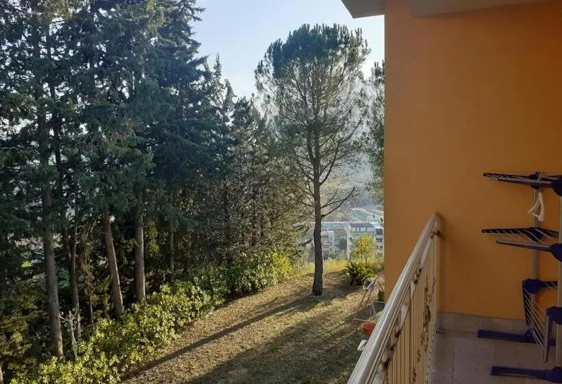 اتاق داخلی دلوکس, Parco Dei Gelsomini