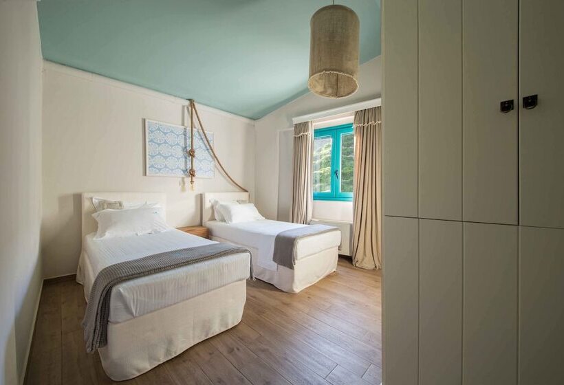 ویلا دلوکس 2 خوابه, Anemoessa Luxury Villas