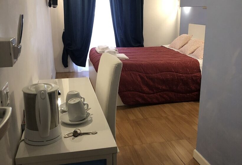 חדר סטנדרט לשלושה, Residenza Giulia Al Colosseo