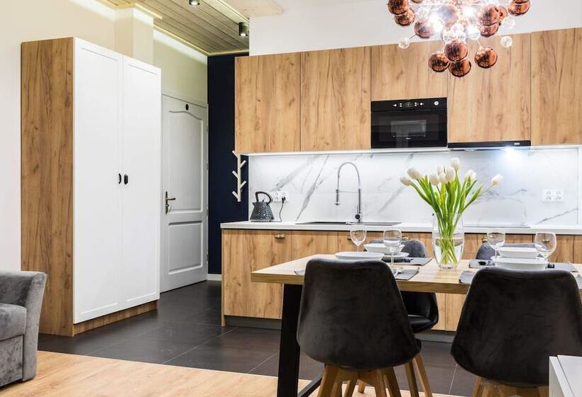 آپارتمان لوکس 1 خوابه, Aparthotel Diamond Spa Family