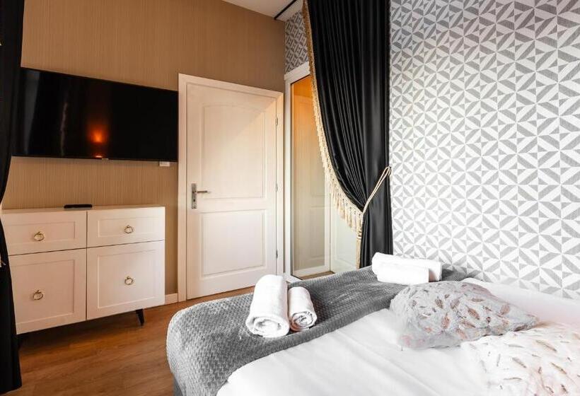 آپارتمان لوکس 2 خوابه, Aparthotel Diamond Spa Family