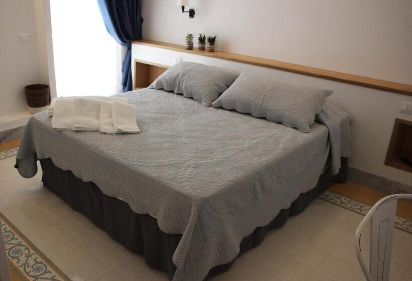 اتاق لوکس, B&b Vivere Palermo