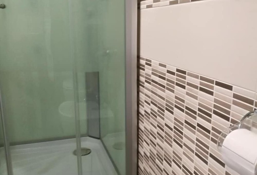 四人标准间, I Colori Dell Etna