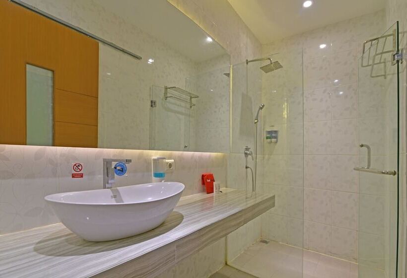 豪华房间, Reddoorz Plus @ Mahendradatta Denpasar