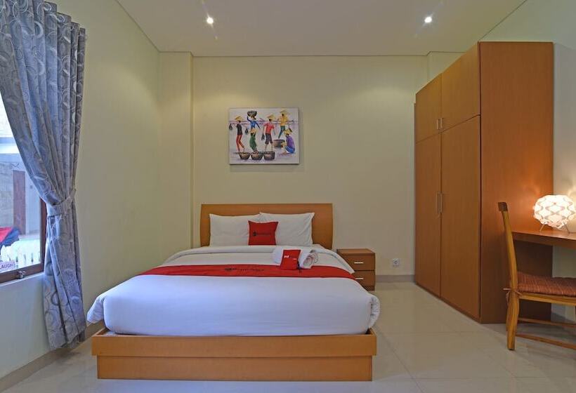 Номер Deluxe, Reddoorz Plus @ Mahendradatta Denpasar
