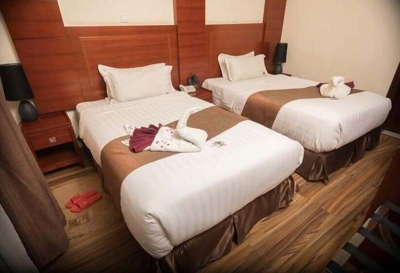 Standard Room, Miracle