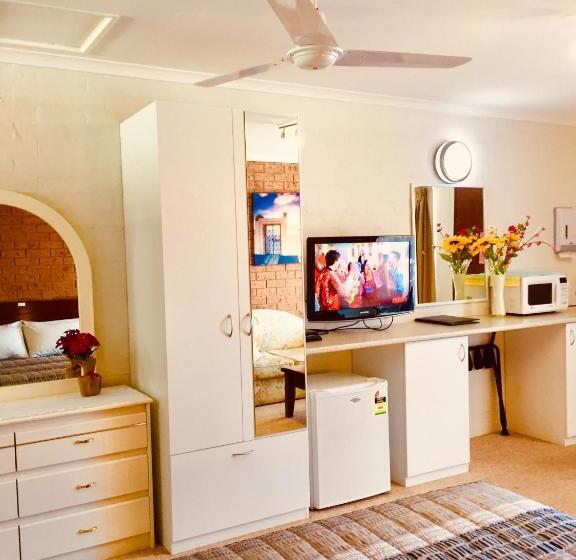 חדר סטנדרט, Colonial Motor Inn Pambula