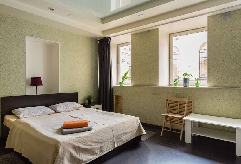 スタンダードルーム, Proloft Hotel & Hostel