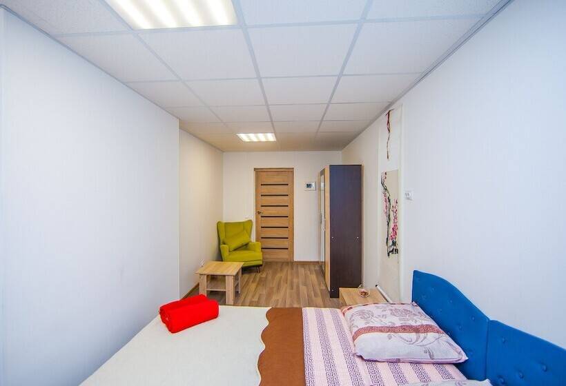 スタンダードルーム, Proloft Hotel & Hostel