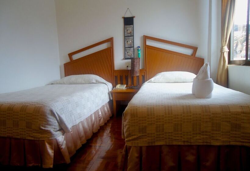 스탠다드 룸, Baiyoke Chalet