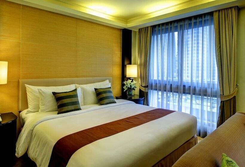 استودیو اجرایی, Radisson Hotel Chateau De Bangkok
