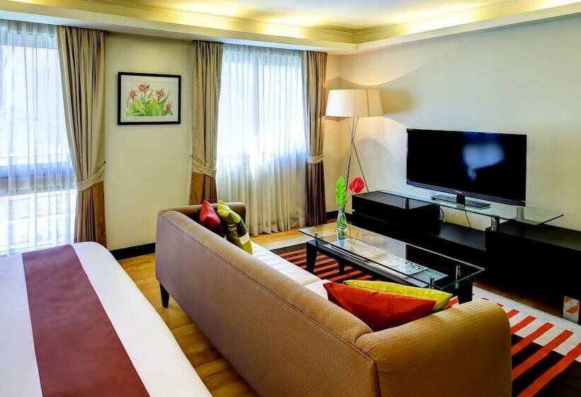 استودیو اجرایی, Radisson Hotel Chateau De Bangkok