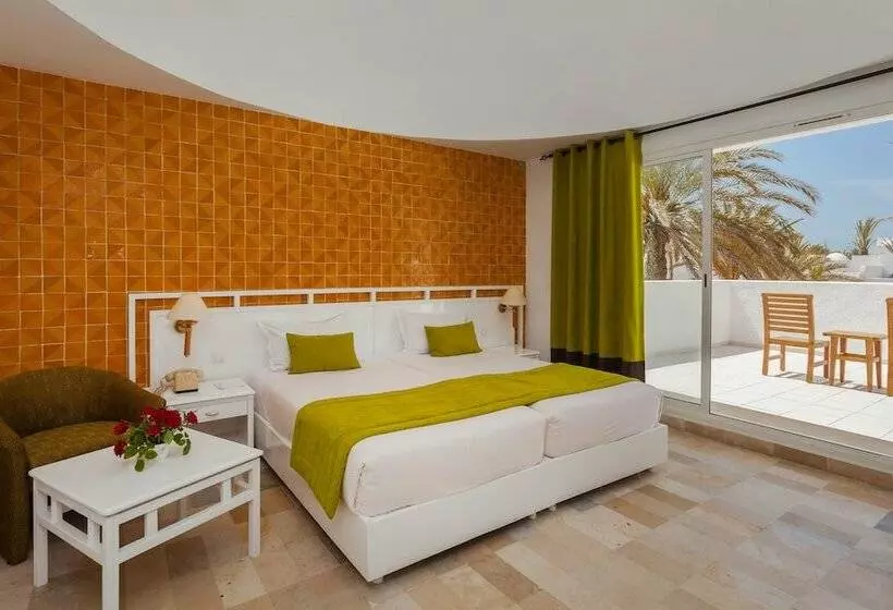 اتاق استاندارد سه نفره, El Mouradi Djerba Menzel