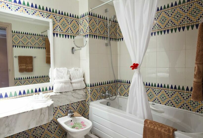 スイート, El Mouradi Djerba Menzel