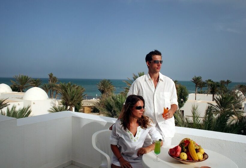 4인용 스탠다드 룸, El Mouradi Djerba Menzel