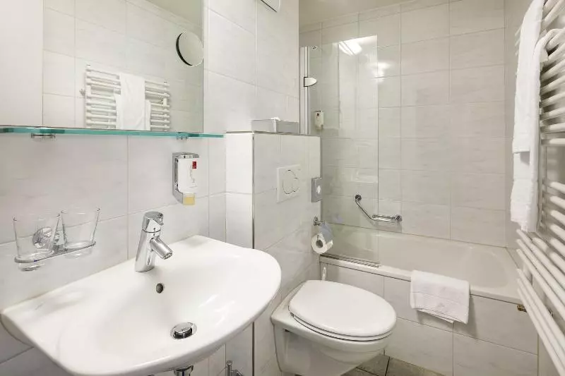 Chambre Supérieure Individuelle, Central Hotel Post