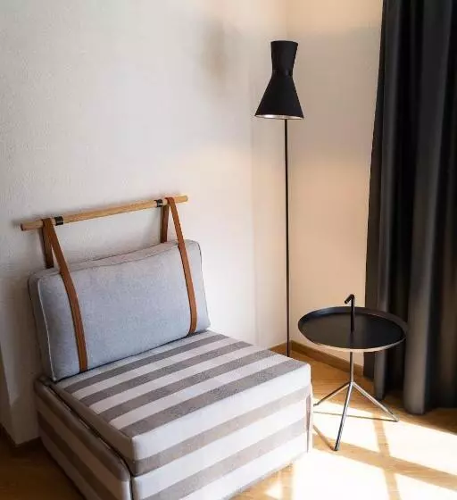 Premium-huone Parveke, Stockalperhof