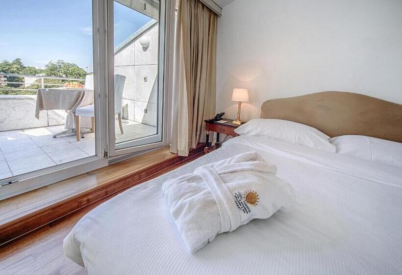 Пентхаус Люкс, Villa Sassa