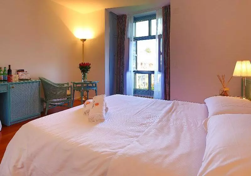 اتاق راحتی, Villa Sassa