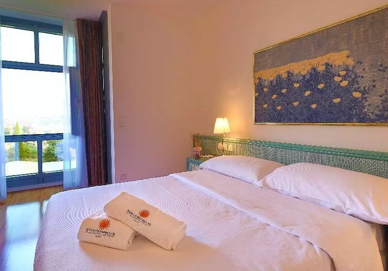 اتاق راحتی, Villa Sassa