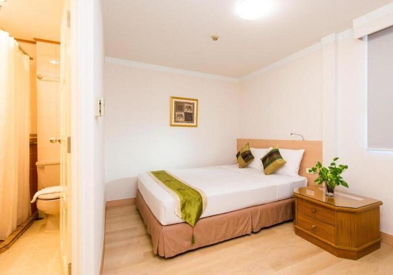 اتاق سوپریور, Wall Street Inn, Bangkok