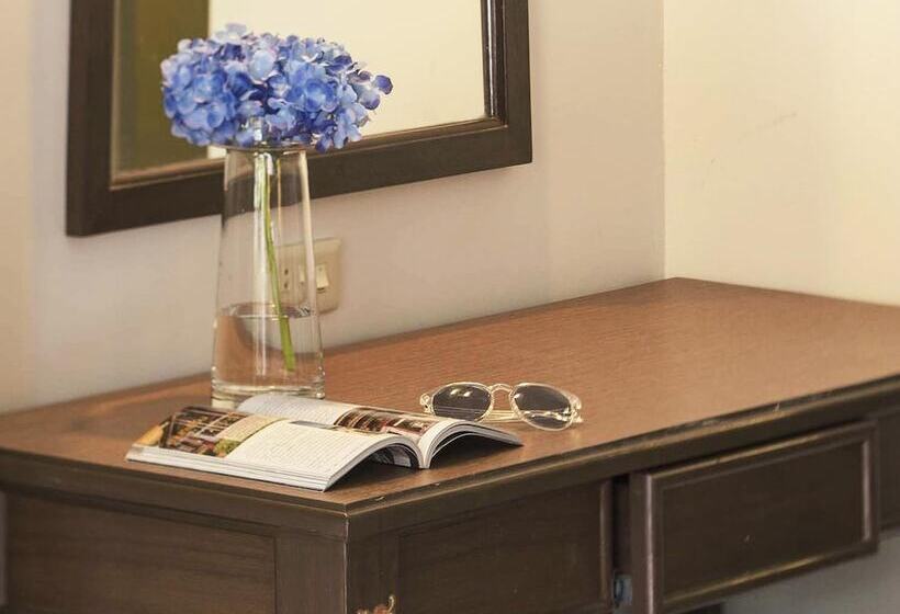 스탠다드 트리플 룸, Phuket Orchid Resort And Spa