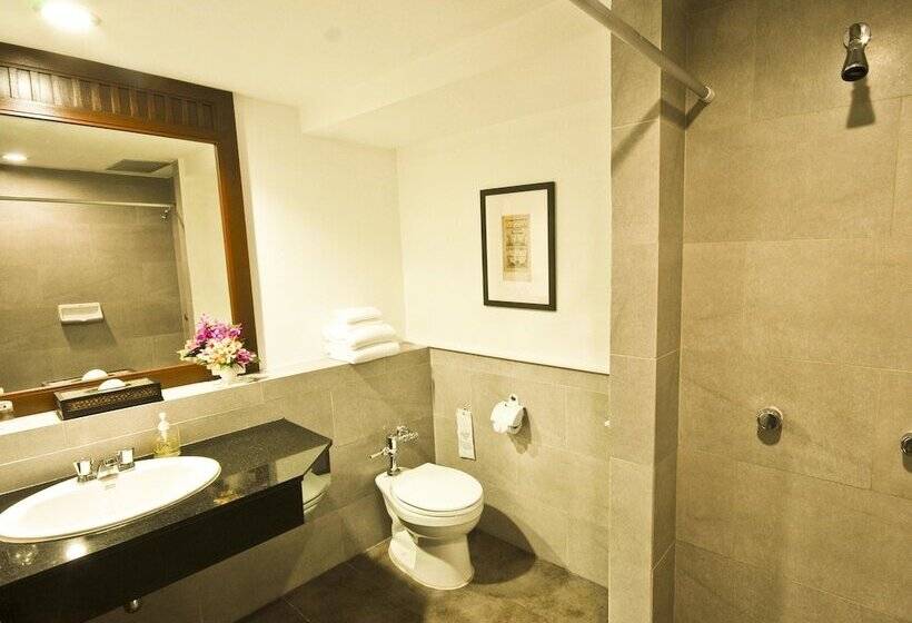 풀장 전망 디럭스 룸, Phuket Orchid Resort And Spa
