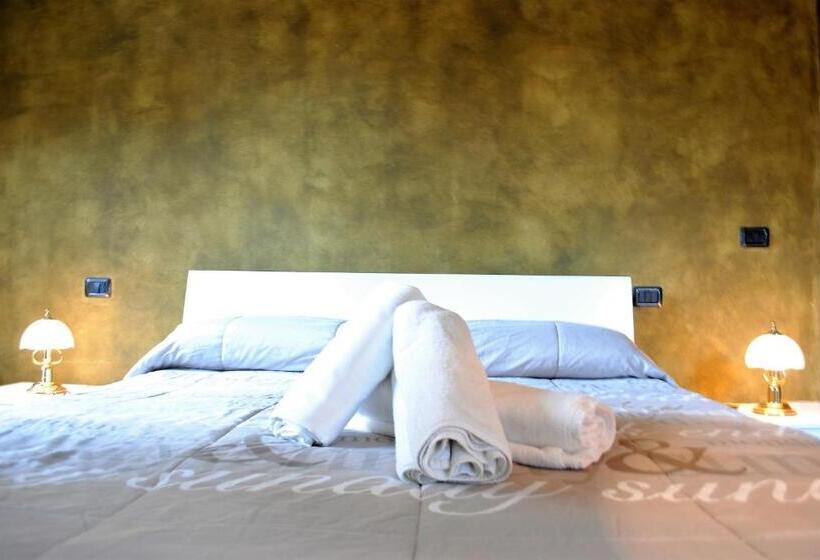 اتاق استاندارد با سرویس بهداشتی مشترک, Dreaming Piazza Bra Rooms