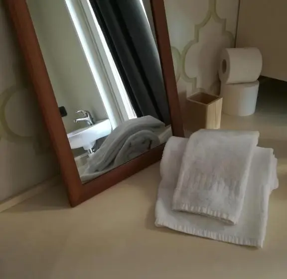 اتاق استاندارد یک نفره, Dreaming Piazza Bra Rooms