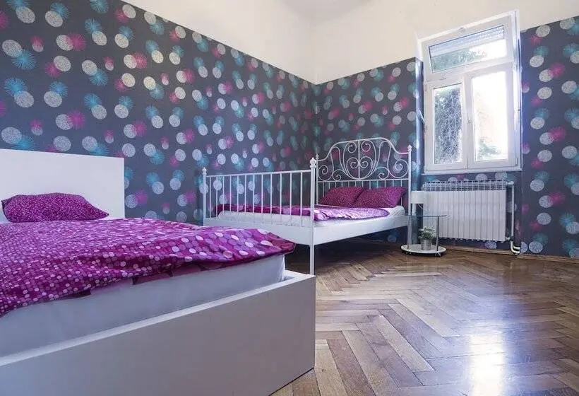 バス共有のスタンダードルーム, Guesthouse Centar 2