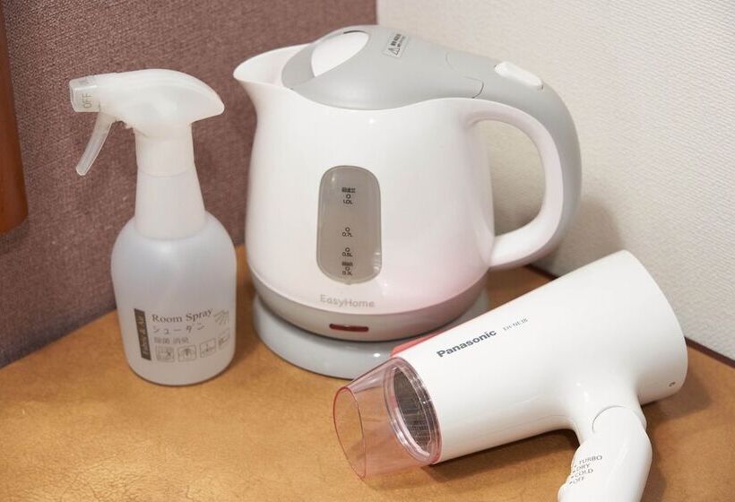 经济房, First Stay Amagasaki