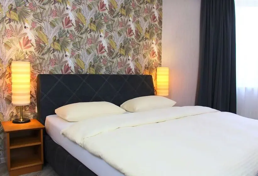 اتاق خانوادگی, Parkhotel Viktoria