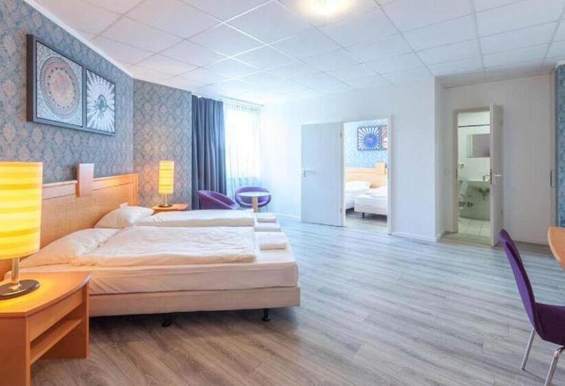 家庭间, Parkhotel Viktoria