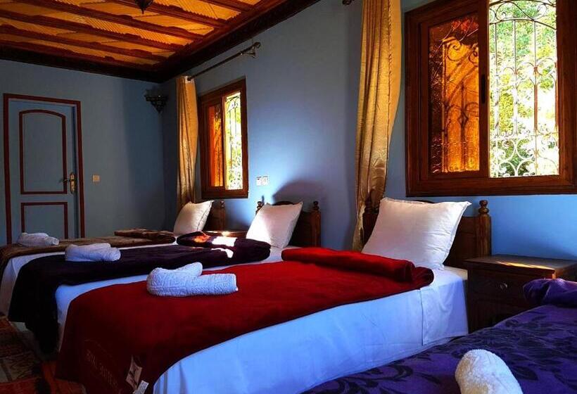 غرفة عائلية, Atlas Imoula